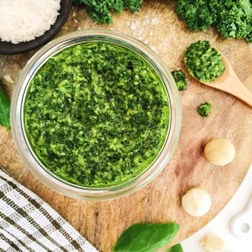 paleo-kale-and-macadamia-pesto